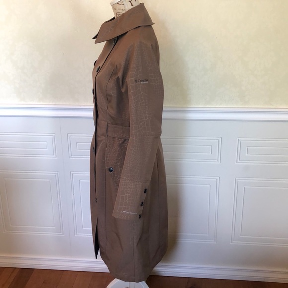 Colombia Soft Shell Trench coat - Picture 6 of 9